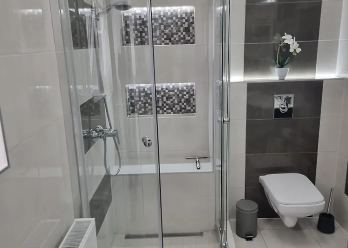 Lakeview بالاتونفوريد